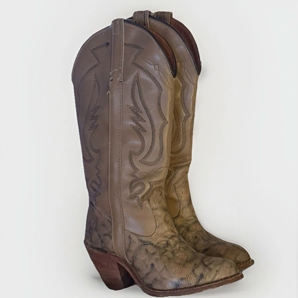 Miss Capezio Shoes - Vintage Miss Capezio Tall Western Cowboy Boots 5.5M Brown Leather